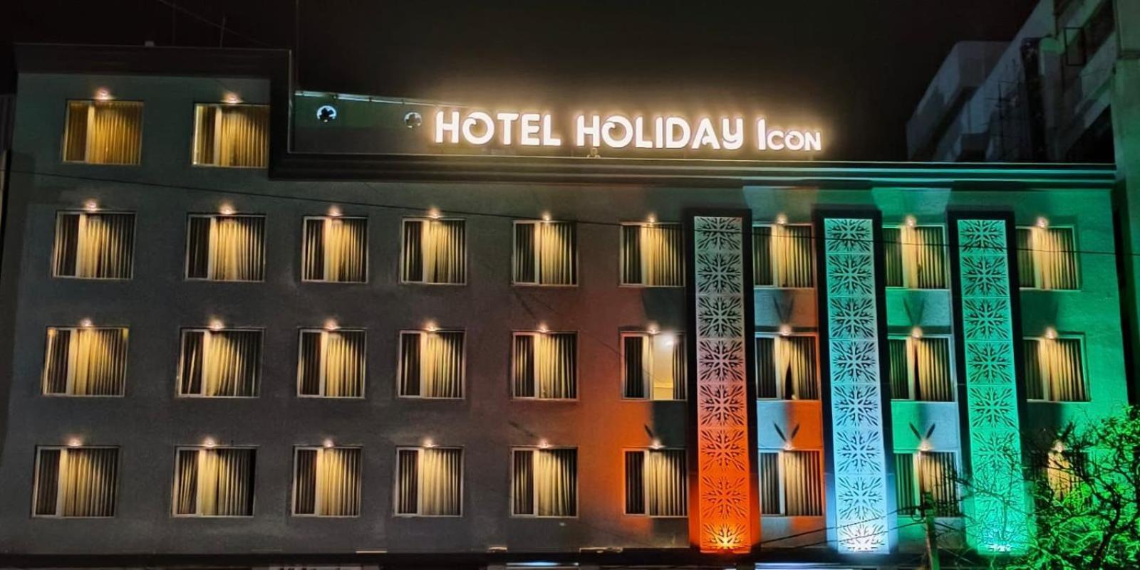 Hotel Holiday Icon Dwarka  Ngoại thất bức ảnh